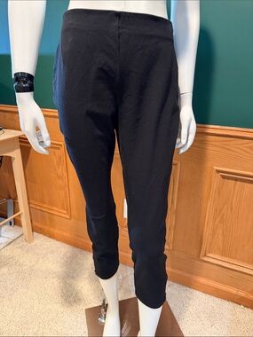 White House Black Market The Skinny Cropped Pants
